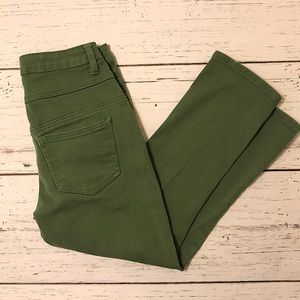 Women’s dELiA*s green, jeans, capris
